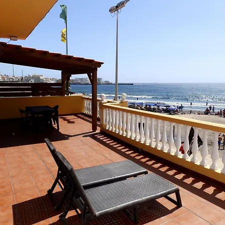 Holiday home Strandhaus Meerblick: Geräumiges Mit Terrasse